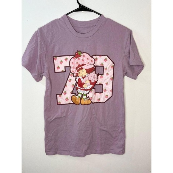 Vintage Style purple Strawberry Shortcake t shirt size small - Picture 2 of 6